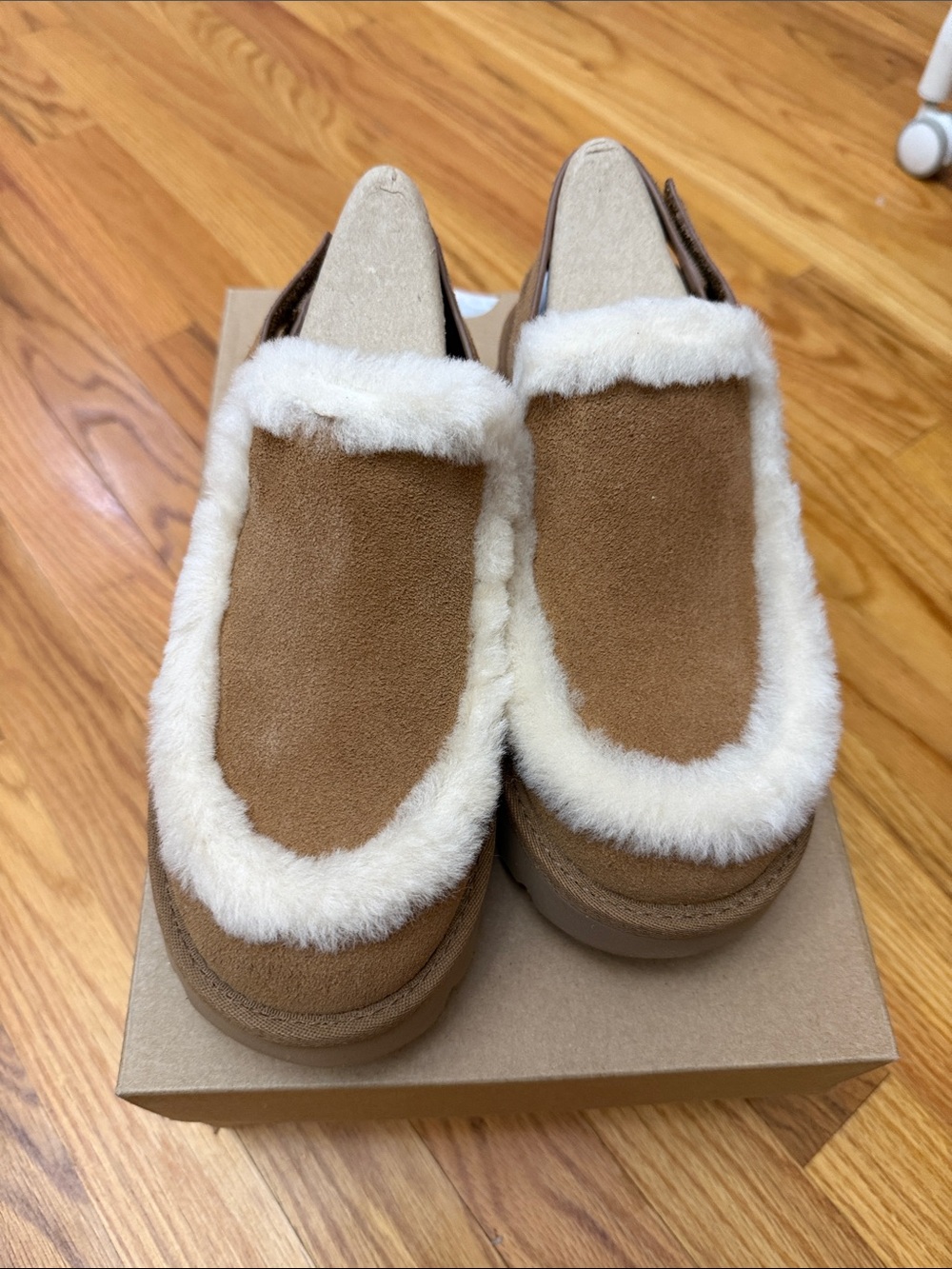 Cozy Shearling-Trim Women's Slip-On Loafers in Chestnut